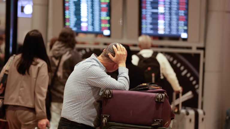 İsrail'in Ben Gurion Havalimanı, dünyanın en fazla aksaklık yaşanan havalimanlarından biri oldu