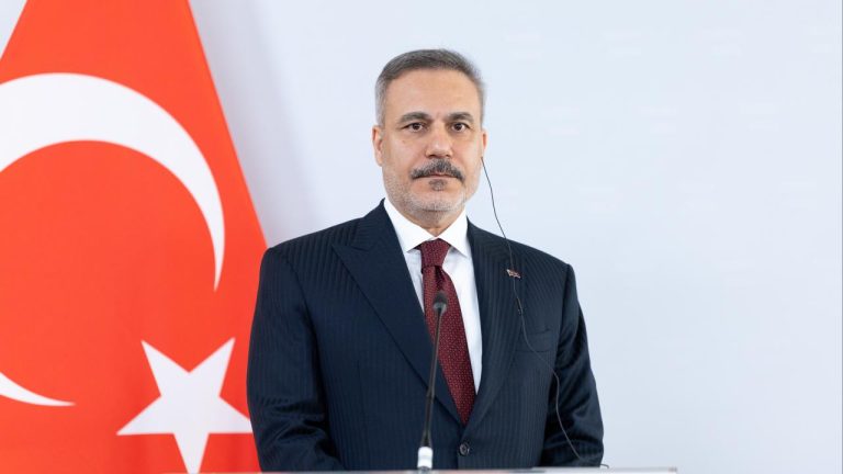 Bakan Fidan, Mısır ve Suudi Arabistanlı mevkidaşlarıyla görüştü