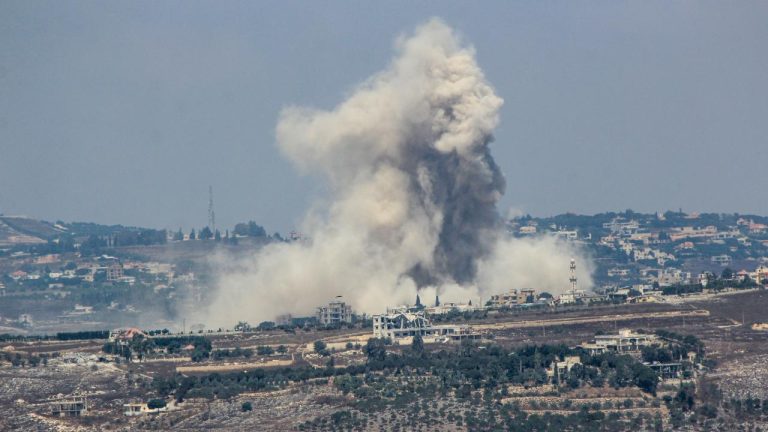 BM: İsrail 3 günde Lübnan'da 9 hava saldırısı, 265 füze atışı gerçekleştirdi