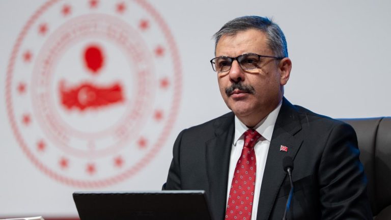 Bakan Çiftçi: Terörsüz Türkiye sürecinde birlik ve beraberliğimizi güçlendirecek adımları sürdüreceğiz