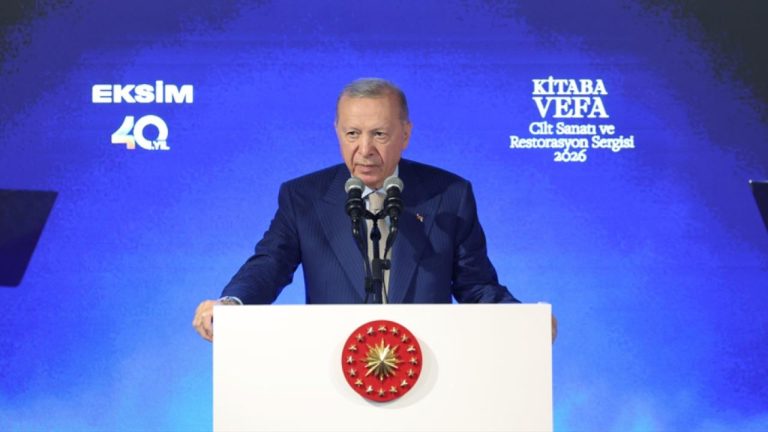 Erdoğan: En utanç verici kitap katliamları darbe dönemlerinde yaşandı