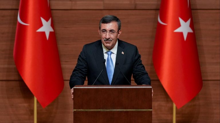 Yılmaz, TBMM'de fon soruşturmasını anlatacak