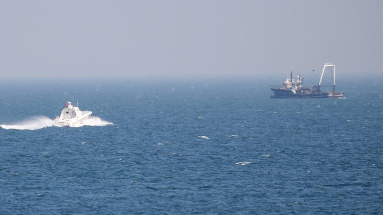 AP'de, Karadeniz'de deniz operasyonu çağrısı içeren karar tasarısı kabul edildi
