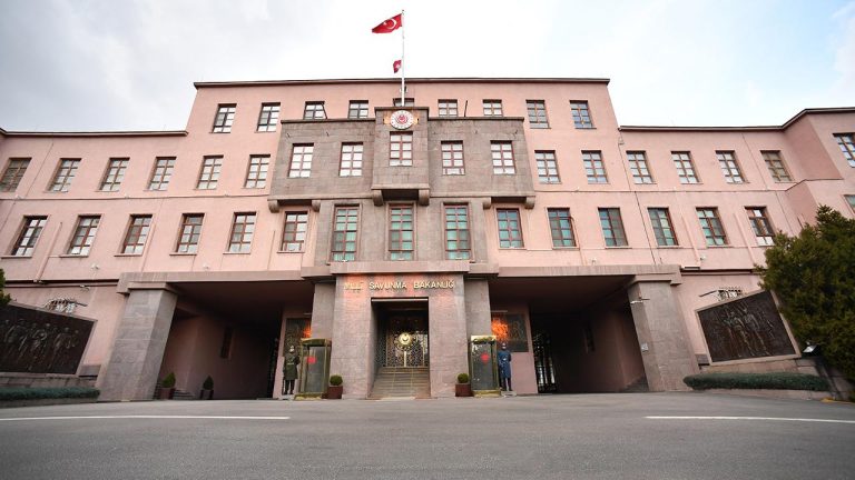 MSB: İsrailli aşırılık yanlısı grupların, Mescidi Aksaya düzenlediği baskınları reddediyoruz